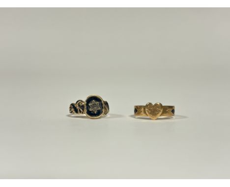 A 19th century diamond-set 18ct gold and enamel mourning ring, set to the centre with a small old-cut diamond point in a plaq