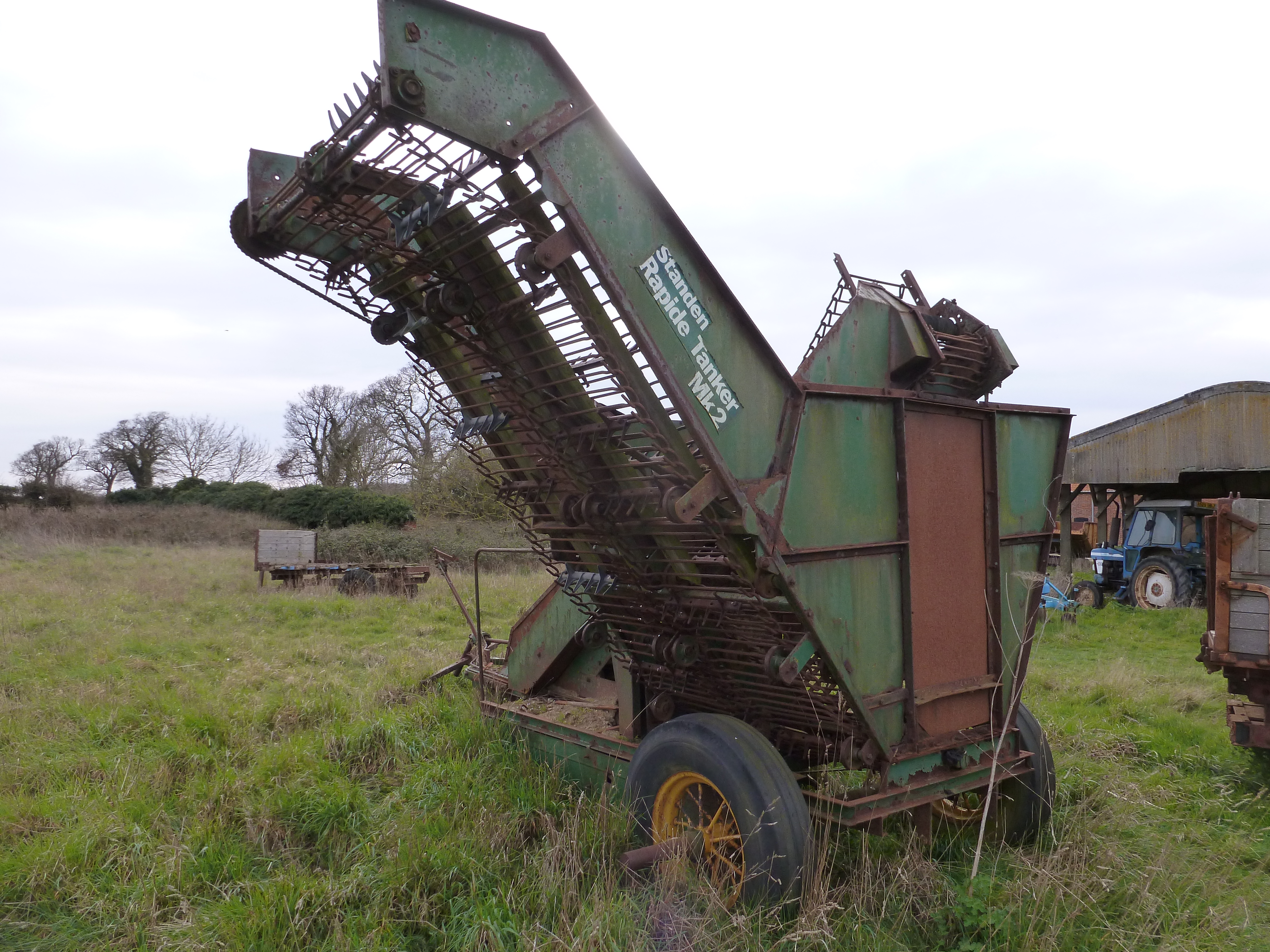 Standen Rapide MK2 single row beet harvester (not used for 2/3 years)