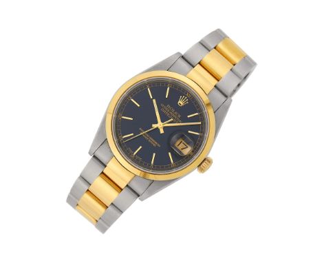 18 kt., automatic, round black dial, gold-tone batons and minute track indicators, luminous hands, sweep seconds, date apertu