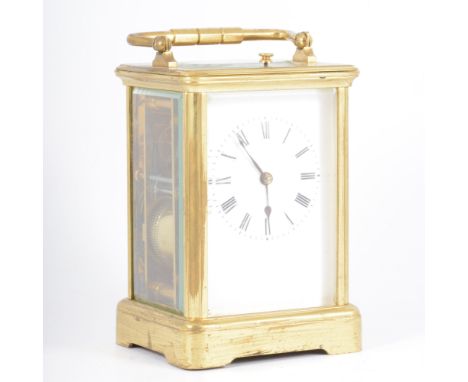 French brass cased repeating carriage clock, white enamel dial with Roman numerals, platform escapement, hour repeating and s