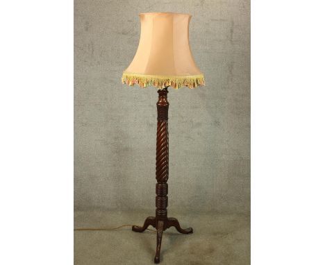 Lamp standard, vintage barleytwist mahogany. H.163cm. 