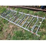 Headlock Panel - 10ft, 6 Head -- Item Located @ 187 Marteeny Rd. Somerset, PA. 15501, For More