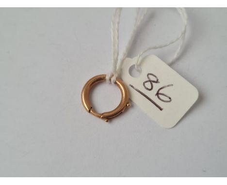 A bolt ring in 9ct