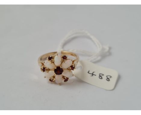 A vintage opal &amp; garnet flower cluster design ring in 9ct - size N - 3.2gms