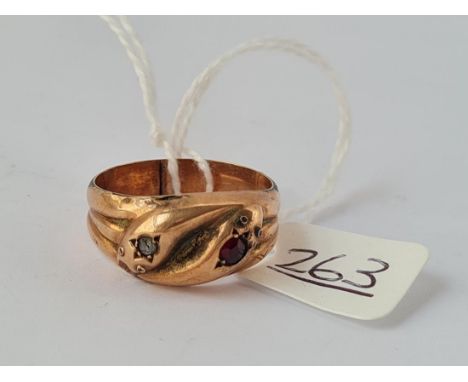 A Victorian Chester 1900 double snake ring set with ruby &amp; diamonds in 9ct - size S - 3gms