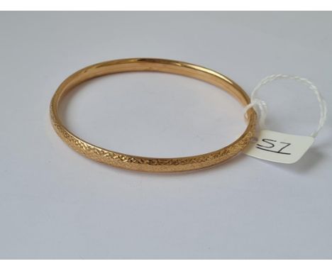 A gold bracelet / bangle in 9ct - 5.47gms
