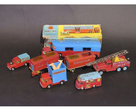 Corgi Chipperfields played with models including part boxed 1130 Horse Transporter, 1121 Crane Truck, 426 Booking van, 1123 2