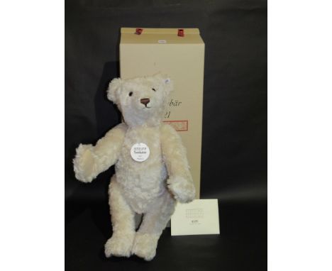 A boxed Steiff 1921 replica teddy bear, 70cms 