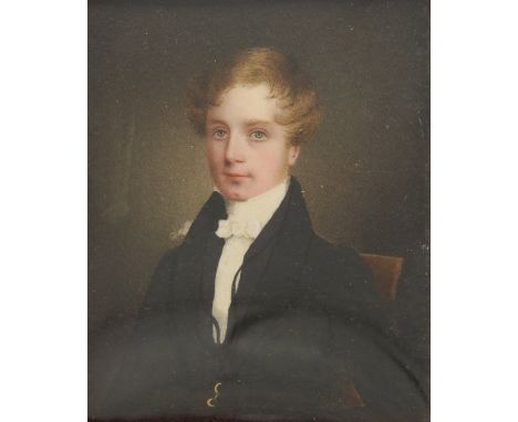 ENGLISH SCHOOL, LATE 18TH/EARLY 19TH CENTURY (5)Portrait miniature of a gentleman wearing a dark coaton ivory (ref. 92F35A8X)