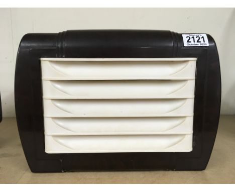 A 1950s Raymond Brown Bakelite speaker - NO RESERVE