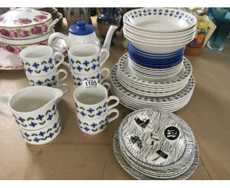 A Midwinter retro design tea and dinner service, plus a small collection of Homemaker plates.
