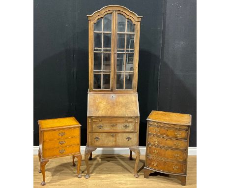 A George III style bachelor’s chest, of small proportions, 74cm high, 49cm wide, 42.5cm deep; an 18th century style bureau bo