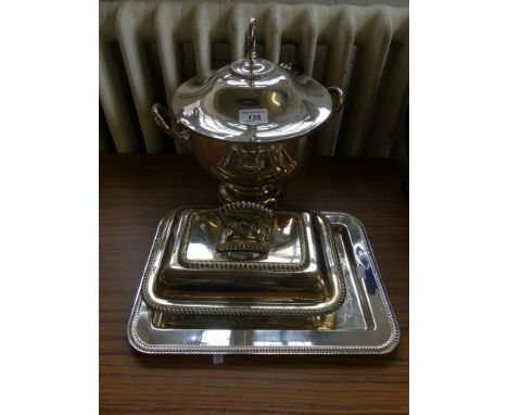 A mixed lot of silver-plated wares comprising a modern soup tureen with ladle, an entree dish and a further rectangular tray 