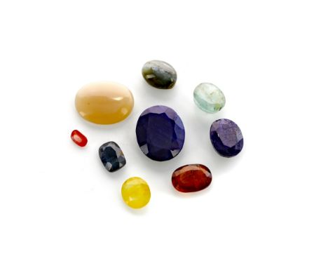 **COLLECTION OF CERTIFICATED UNMOUNTED GEMS, including three sapphires, two with evidence of thermal enhancement, weighing 2.