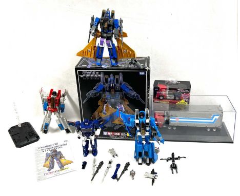 Selection of Transformers figures including Takara Masterpiece Dirge, Excellent complete, within Good opened box, Jada Optimu