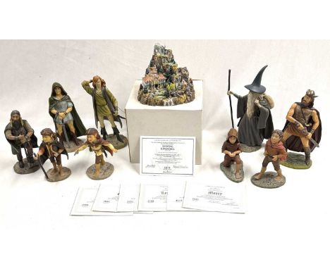 Danbury Mint The Lord of the Rings Figurines x 9 including Pippin, Legolas, Gimli, Frodo, Aragorn, Boromir, Gandalf, Merry an