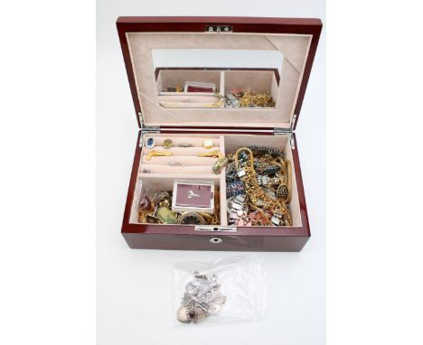 A group of silver, vintage and later costume jewellery including a silver locket and chain, 0.20toz, 6.3g, a white metal curb