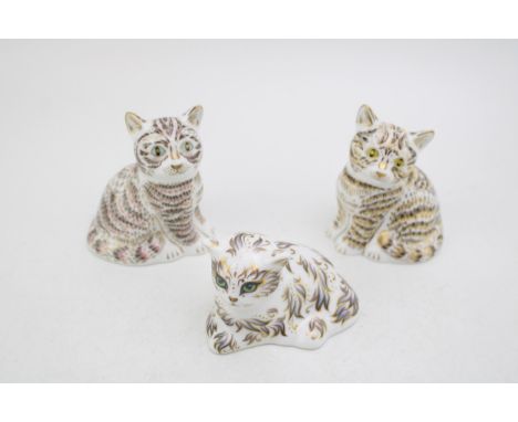 Two Royal Crown Derby kitten paperweights, Thomas and Tabitha, both 7.5cm high and part of a limited edition of 1,500 for The
