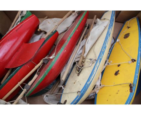 A good collection of vintage 'Star Yacht' model pond yacht from the Star company Birkenhead to include six in various sizes. 