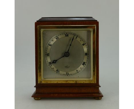 Edwardian Elliot walnut mantle clock, height 15cm