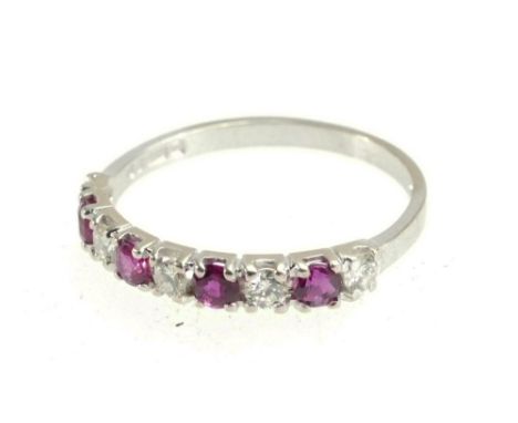 18ct gold ruby & diamond ring (1.8g)