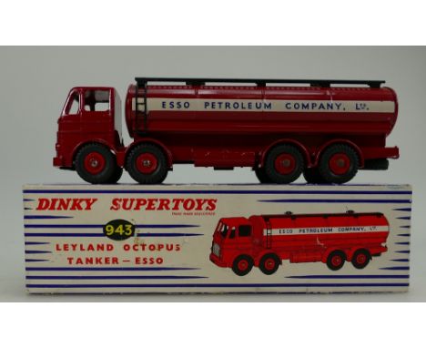 Dinky Supertoys 943 Leyland Octopus Tanker ESSO in original box