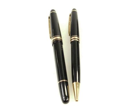 Mont Blanc Meisterstruck pair pens rollerball and fountain pen with 14ct nib, with leather wallet (2)