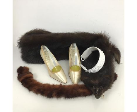 A mixed lot of vintage clothing including a pair of Dolcis Soiree Norwich produced high heels, size 5.5B, a choker of floral 