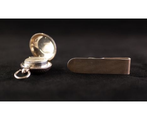 EDWARDIAN SILVER SOVEREIGN CASE, with planished decoration, Birmingham 1915 and a MODERN SILVER MONEY CLIP with engine turned