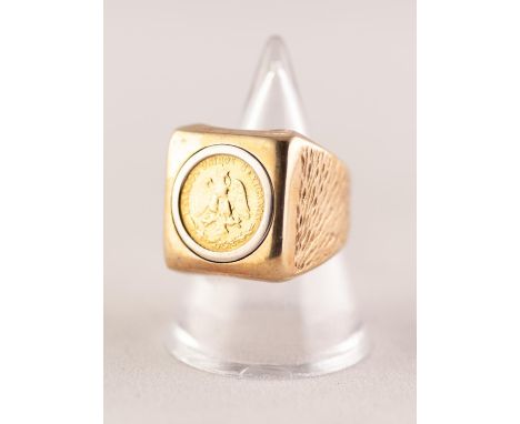 MEXICAN DOS PASOS LOOSE MOUNT IN A 9ct GOLD RING, ring size O, 9.62g Good condition.