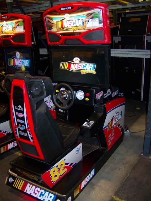 { Choice of lots: 241, 242 } NASCAR RACING ARCADE GAME ...