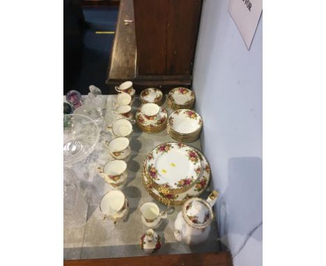 Royal Albert Old Country Roses tea and dinner service etc.