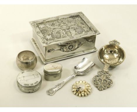 MISCELLANEOUS. A silver plated caddy spoon, a brass strainer & a box & contents.  Please note that all items in this auction 
