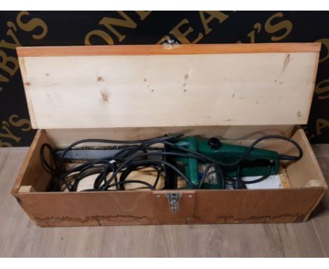 1650W PARKSIDE ELECTRIC CHAINSAW IN A WOODEN CHEST