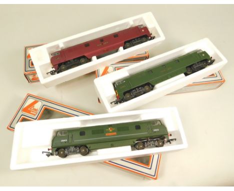 LIMA LOCOMOTIVES.Three OO diesel locomotives: Class 42 D843 'Sharpshooter', & two Class 52, D1003 'Western Pioneer' & D1016 '