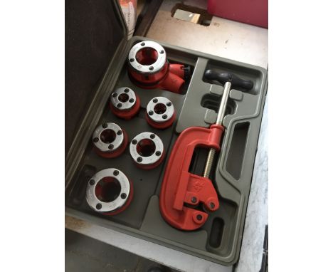 BOXED PIPE THREAD EQUIPMENT