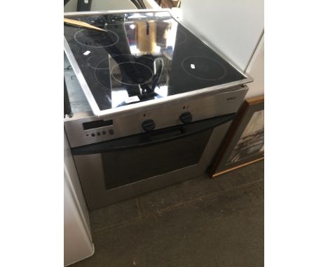 A BOSCH INTEGRATED OVEN WITH CERAMIC HOB