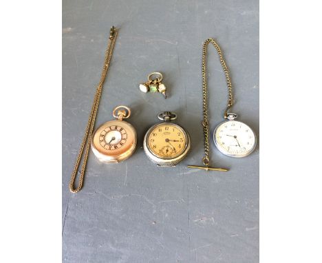 Gold plated half Hunter pocket watch, 2 further pocket watches incl. Ingersoll & 2 fobs