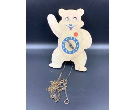 A vintage teddy snow crop wall clock