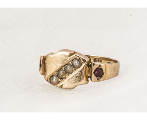 A 15ct gold seed pearl and ruby signet ring, ring size I, 2.9g 