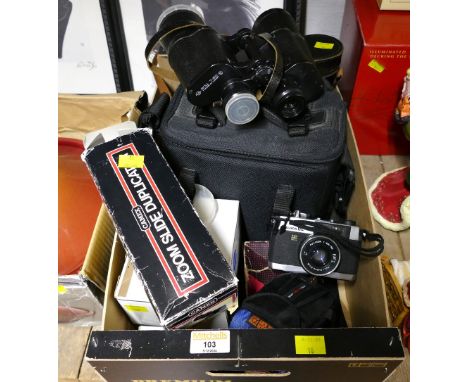 Quantity of vintage camera equipment - Minolta, pair of Russian binoculars, lenses accessories etc