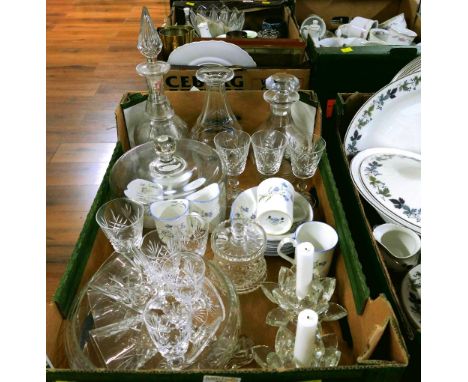 Box of glassware and a part Elizabethan Moorland patterned coffee set 