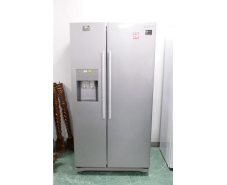 Samsung double door silver coloured fridge freezer 