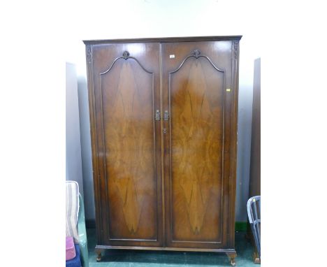 Veneered double wardrobe  