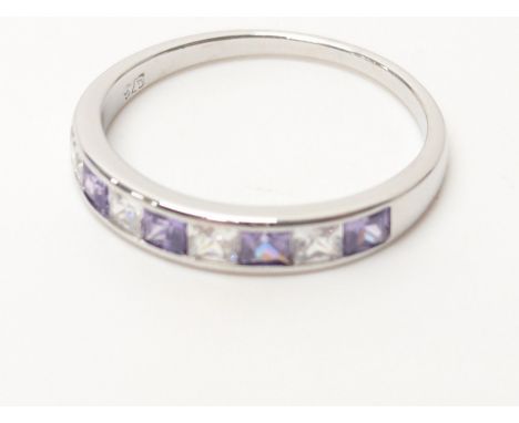 A silver &amp; amethyst cz ring, UK N