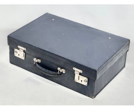 A 1937 Art Deco silver vanity set in case. 51x33x16cm