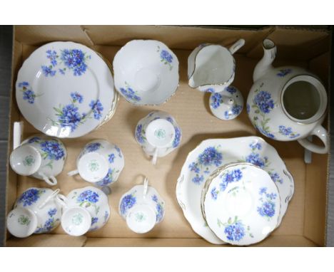 Hammersley Floral decorated 22 piece tea set 