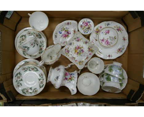 A mixed collection of items to include Hammersley &amp; Floral decorated tea ware etc 