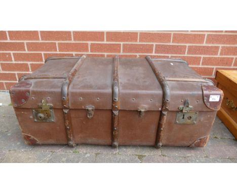 Large Vintage Riobbed Travel Truck, length 86cm 