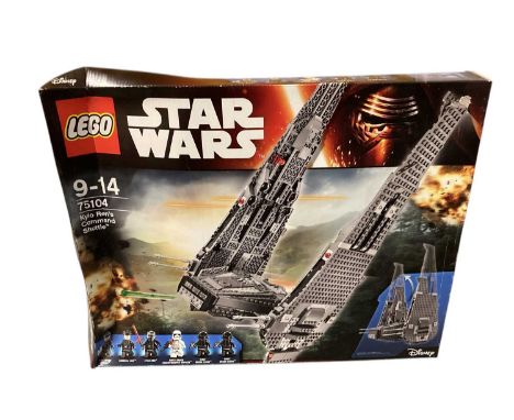 Lego Star Wars Kylo REN's Command Shuttle, boxed (crumpled) 75104 (1)
